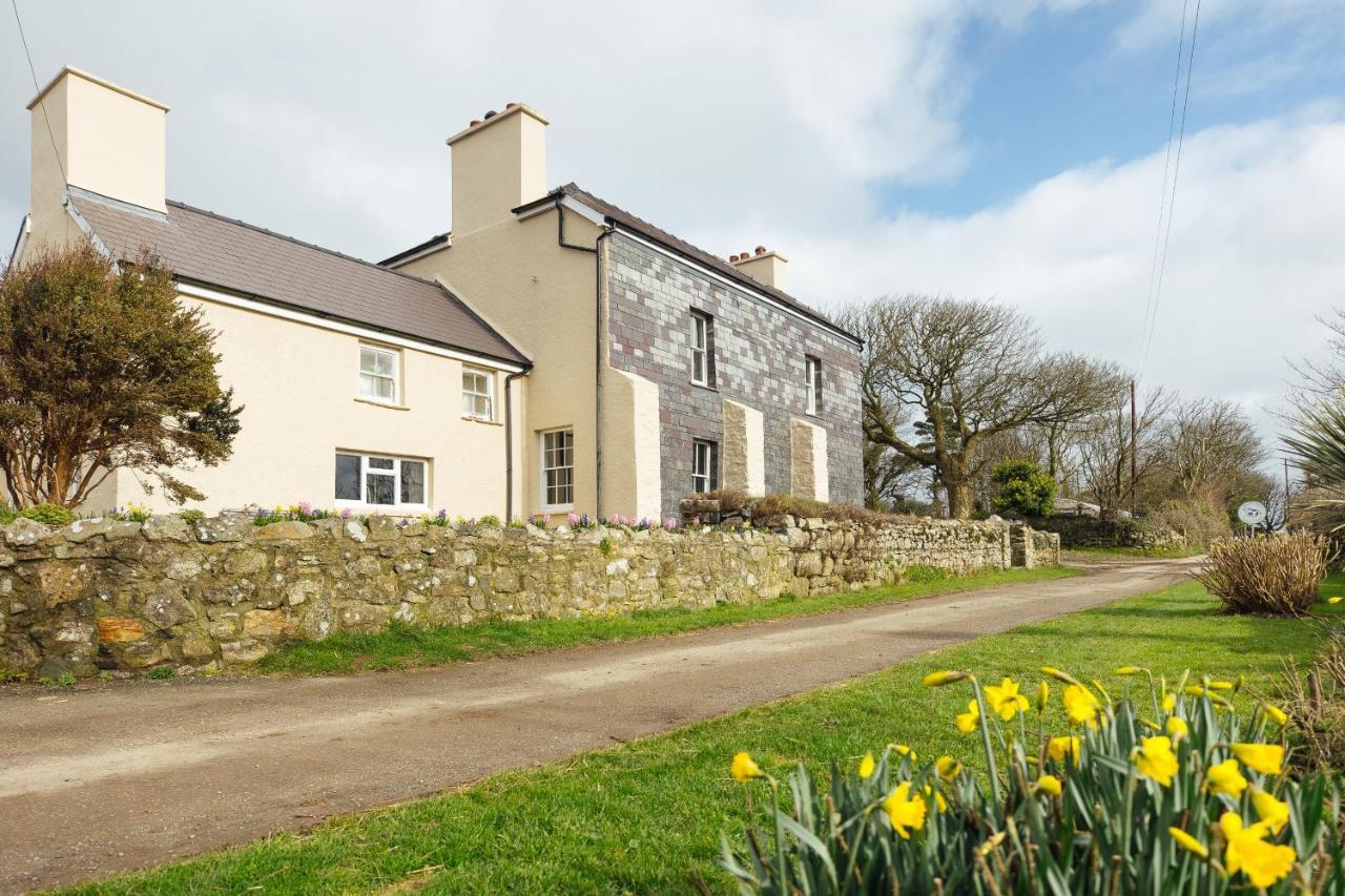 Penrhiw Farm B & B Goodwick Экстерьер фото