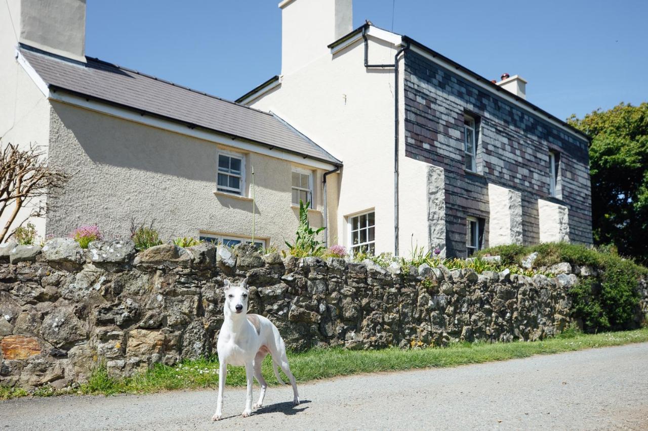 Penrhiw Farm B & B Goodwick Экстерьер фото